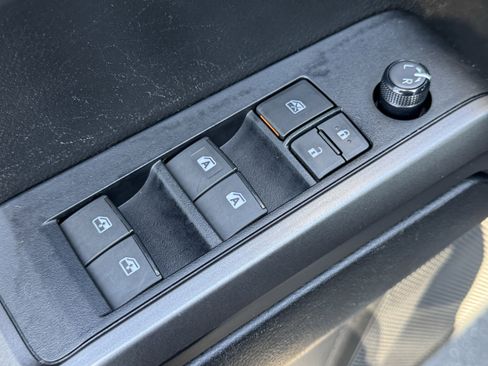 Used 2021 Toyota Tacoma TRD Sport image 24