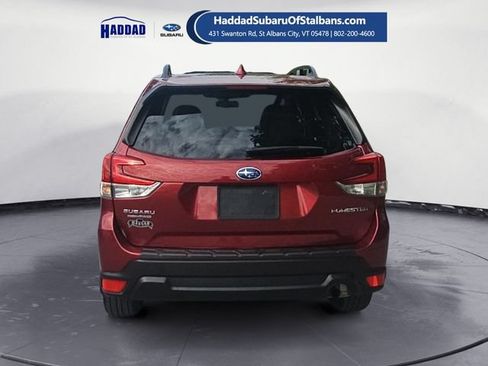 Certified 2023 Subaru Forester Premium AWD/4WD image 4