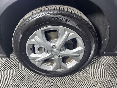 Certified 2025 Honda HR-V LX image 11