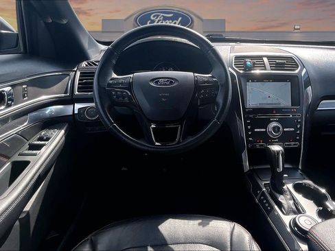 Certified 2018 Ford Explorer Sport AWD/4WD image 5
