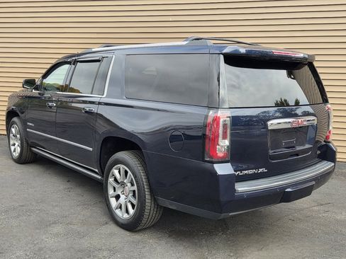 Used 2020 GMC Yukon XL Denali image 4