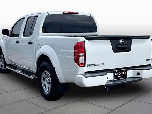Used 2018 Nissan Frontier SV RWD image 12