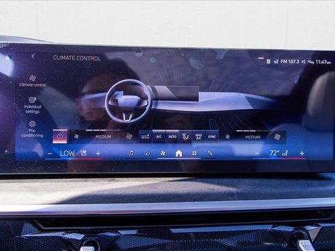 Used 2026 BMW X5 xDrive40i w/ Premium Package image 18