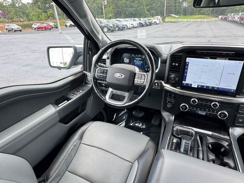 Used 2021 Ford F150 Lariat w/ Equipment Group 502A High AWD/4WD image 23