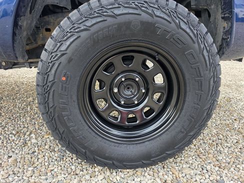 Used 2005 Toyota Tacoma 4x4 Double Cab image 24