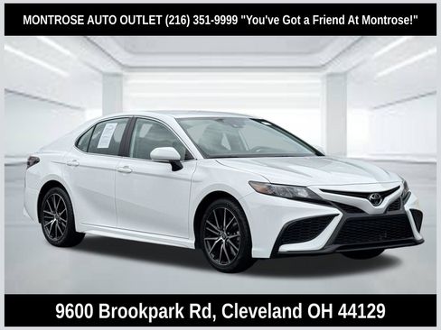 Used 2022 Toyota Camry SE w/ Convenience Package FWD image 1