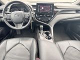 Used 2022 Toyota Camry SE image 2