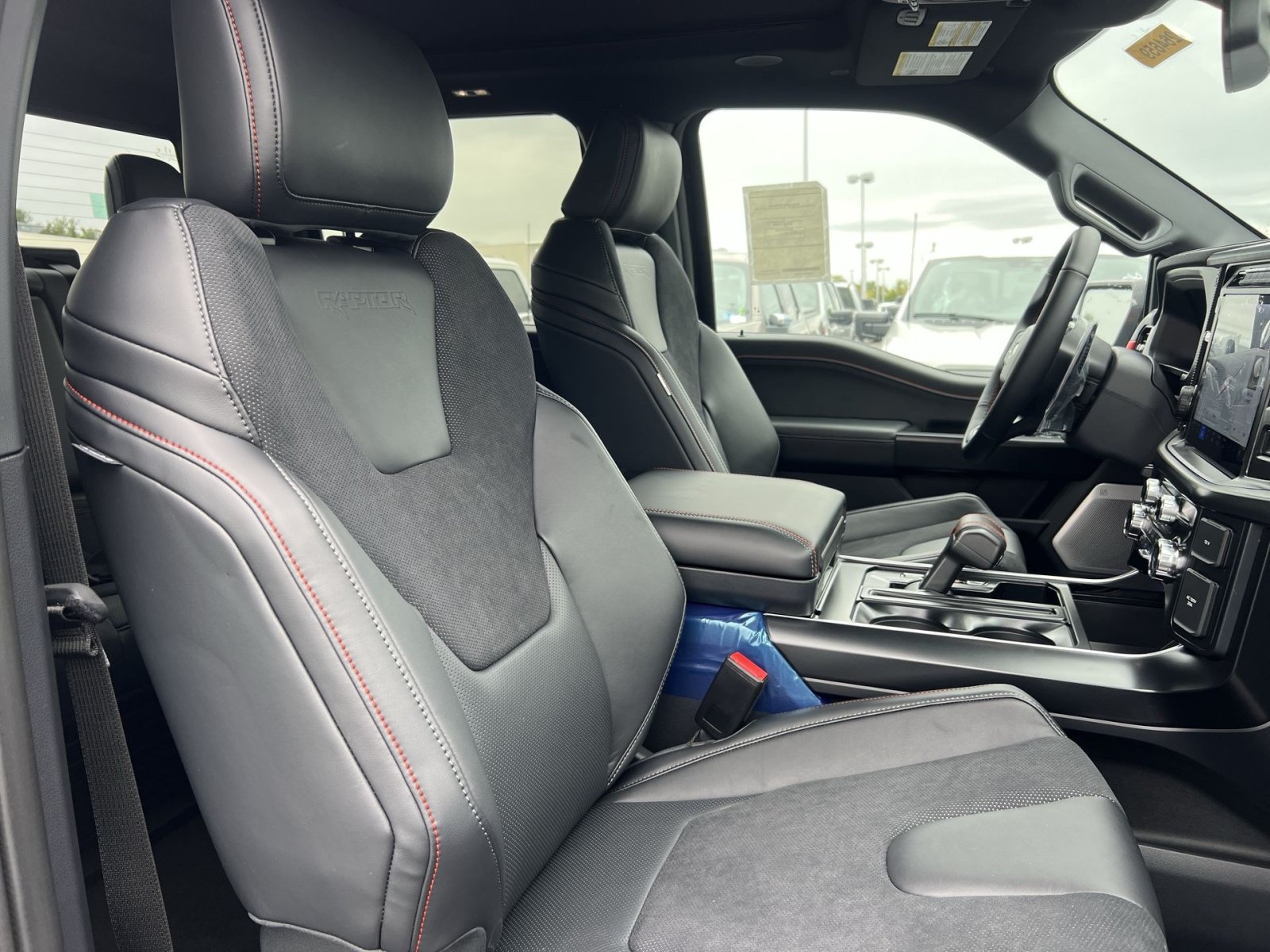 New 2026 Ford F150 Raptor AWD/4WD image 17
