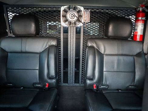 Used 2009 HUMMER H2 Luxury image 40