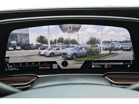 Used 2023 Cadillac Escalade Premium Luxury AWD/4WD image 10