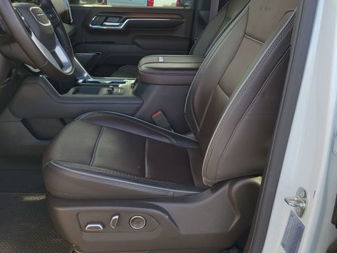 Used 2024 GMC Sierra 2500 Denali w/ Denali Reserve Package image 6