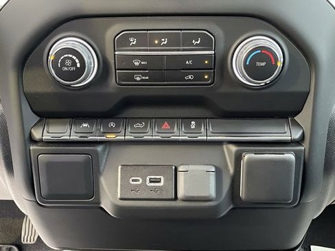 Certified 2024 Chevrolet Silverado 1500 Custom w/ Rally Edition image 31