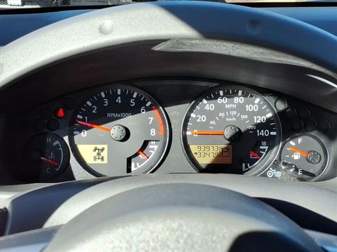 Used 2017 Nissan Frontier SV image 12