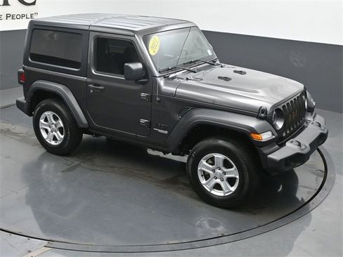 Used 2021 Jeep Wrangler Sport image 42