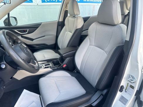 Used 2023 Subaru Forester AWD/4WD image 30