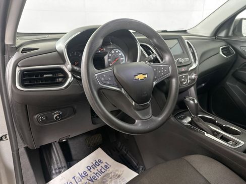 Used 2018 Chevrolet Equinox LT AWD/4WD image 9