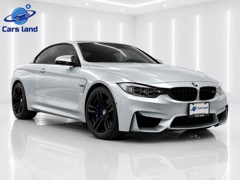 Used 2016 BMW M4 Convertible RWD image 2