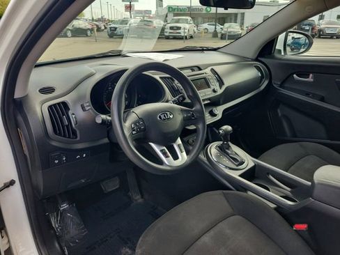 Used 2013 Kia Sportage LX w/ Convenience Pkg FWD image 17