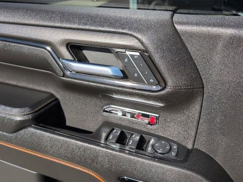 Certified 2023 GMC Sierra 1500 AT4 w/ Technology Package image 15