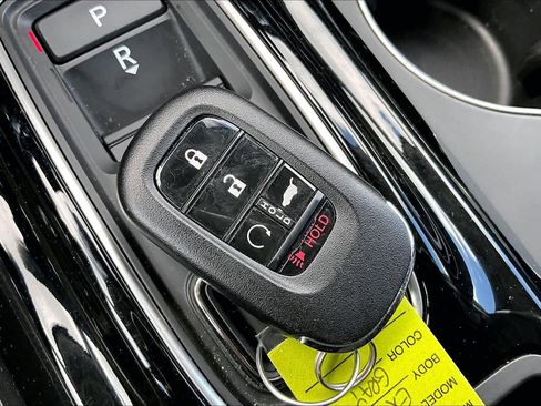 Certified 2025 Honda Pilot EX-L image 12