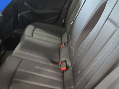 Used 2021 Audi A4 2.0T Premium w/ Convenience Package image 5