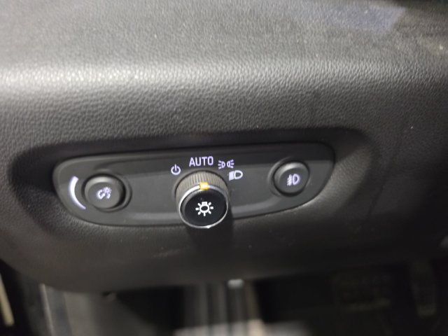 Used 2018 Chevrolet Traverse LT AWD/4WD image 14