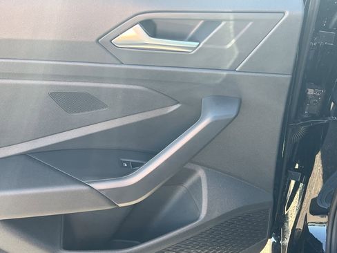 Used 2024 Volkswagen Jetta Sport image 14