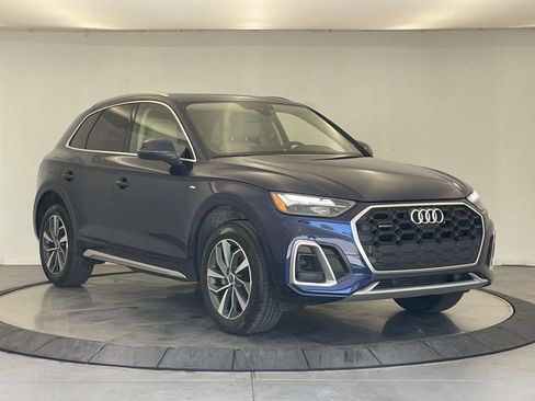 Used 2023 Audi Q5 2.0T Premium Plus w/ Premium Plus Package AWD/4WD image 9