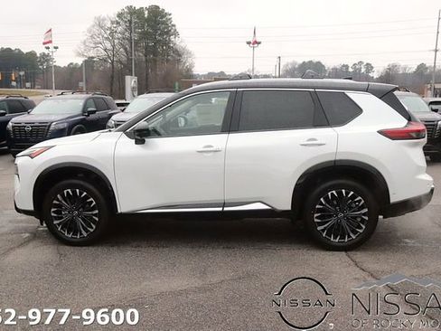 New 2026 Nissan Rogue Platinum w/ Platinum Premium Package AWD/4WD image 4
