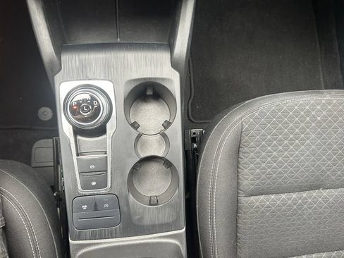 Used 2025 Ford Escape Active AWD/4WD image 23