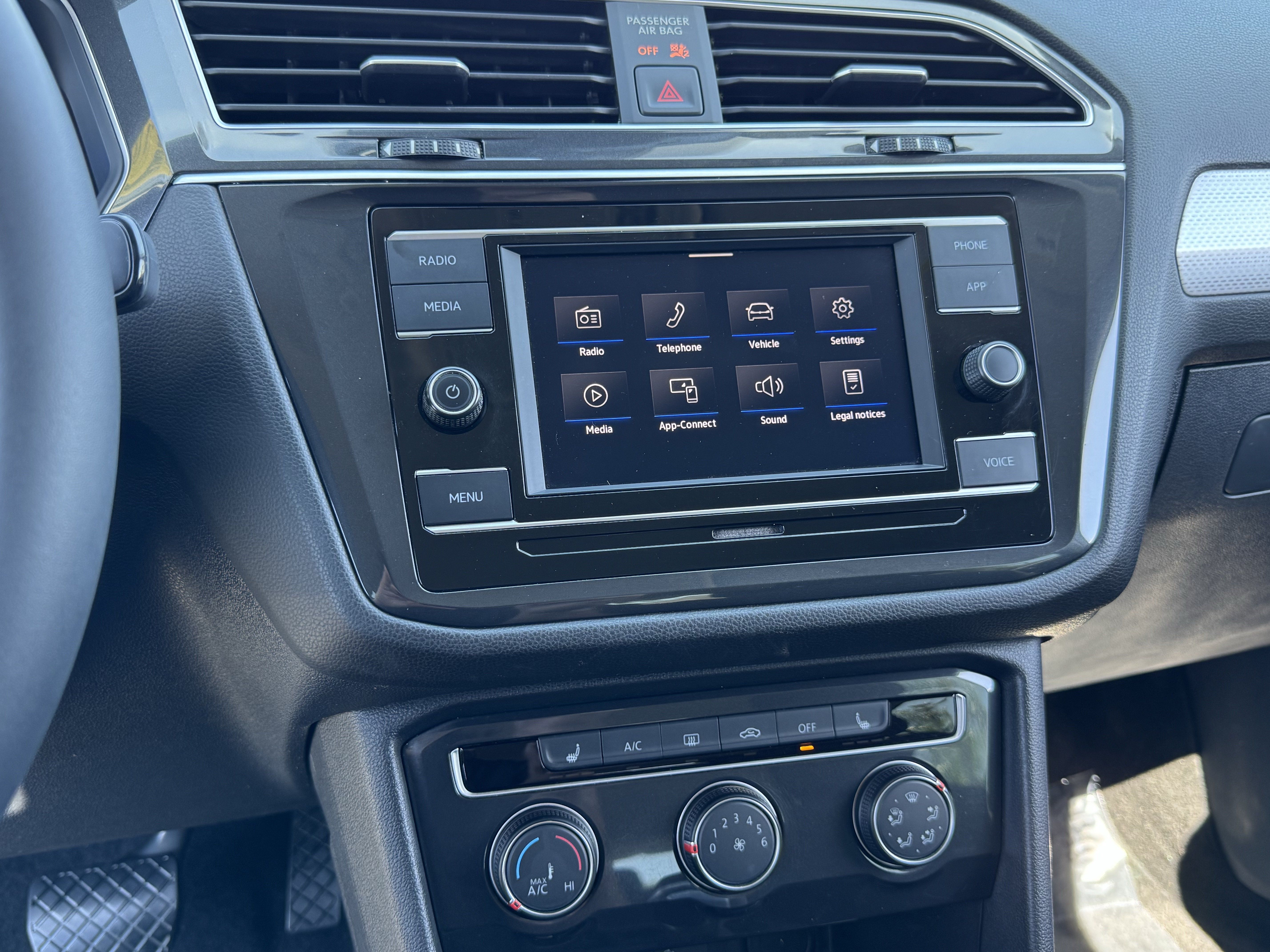 Certified 2024 Volkswagen Tiguan S FWD image 22
