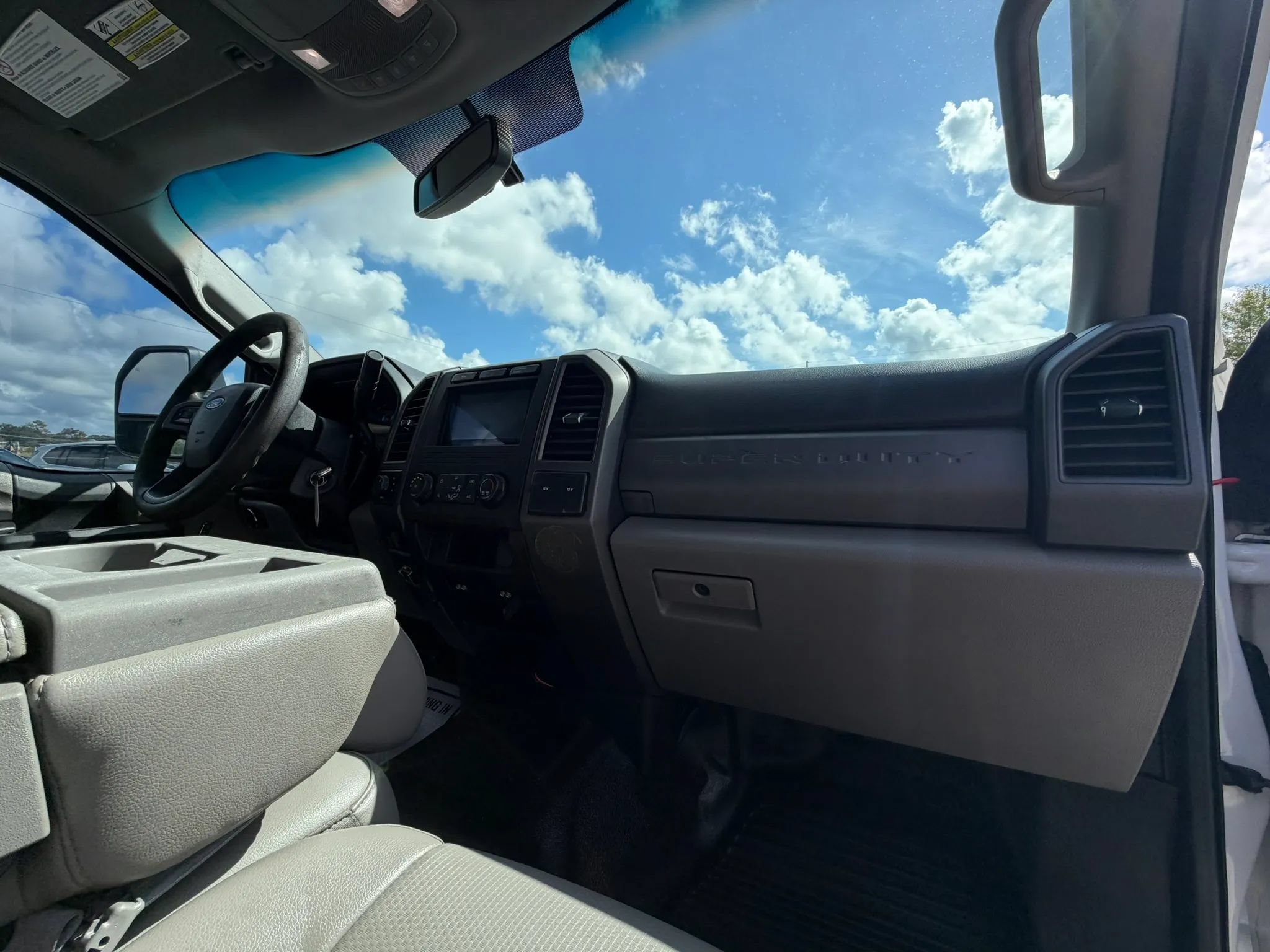 Used 2019 Ford F250 XL w/ Power Equipment Group AWD/4WD image 21
