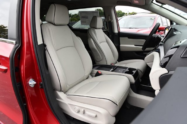 New 2027 Honda Odyssey Touring image 24