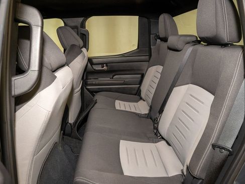 Used 2025 Toyota Tacoma TRD Off-Road image 8