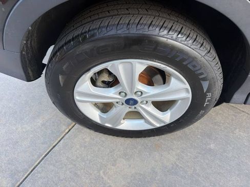 Used 2015 Ford Escape SE AWD/4WD image 11
