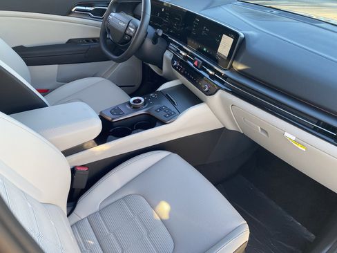 New 2026 Kia Sportage SX Prestige image 10