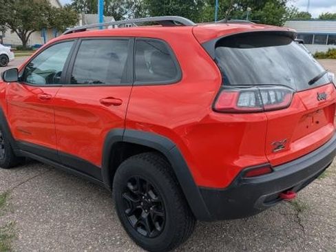 Used 2021 Jeep Cherokee Trailhawk AWD/4WD image 4