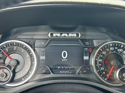 Used 2019 RAM 1500 Laramie AWD/4WD image 31