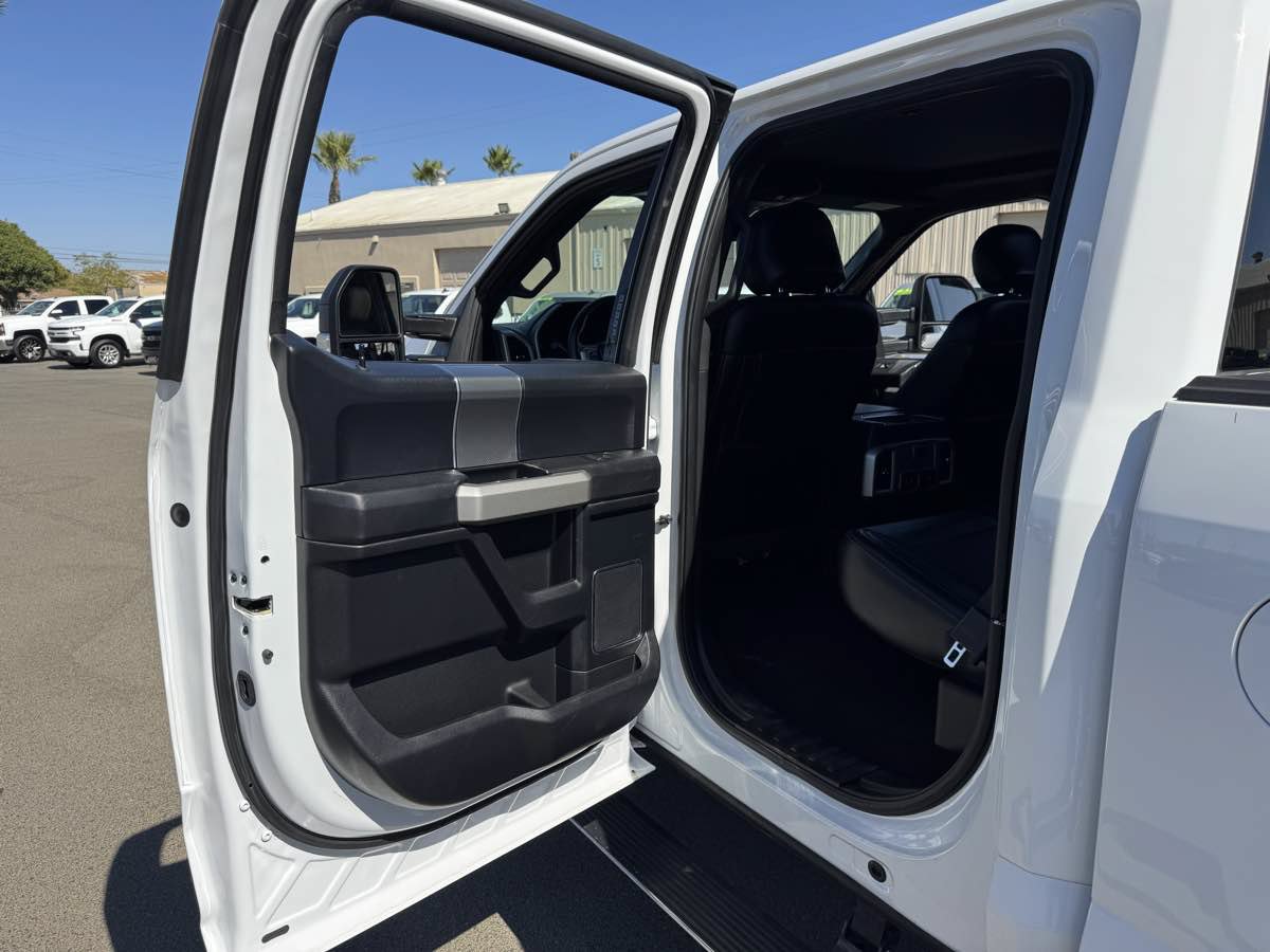 Used 2017 Ford F150 Lariat w/ Equipment Group 502A Luxury AWD/4WD image 22
