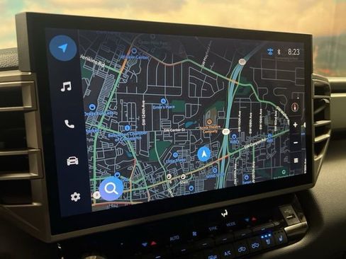 Used 2024 Toyota Tundra Limited image 45