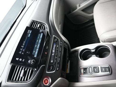Used 2021 Honda Pilot Special Edition image 17