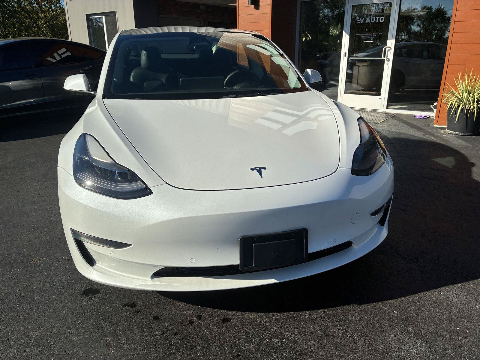 Used 2022 Tesla Model 3 Long Range AWD/4WD image 2