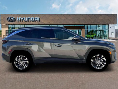 New 2026 Hyundai Tucson Limited image 9