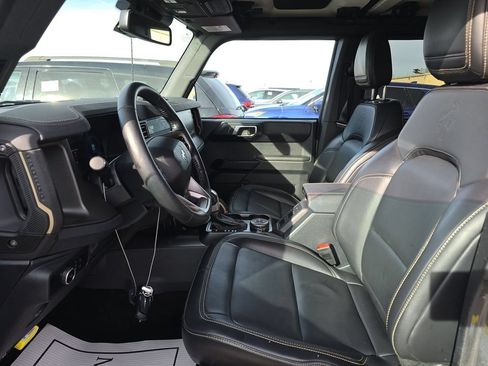 Used 2025 Ford Bronco Badlands AWD/4WD image 9
