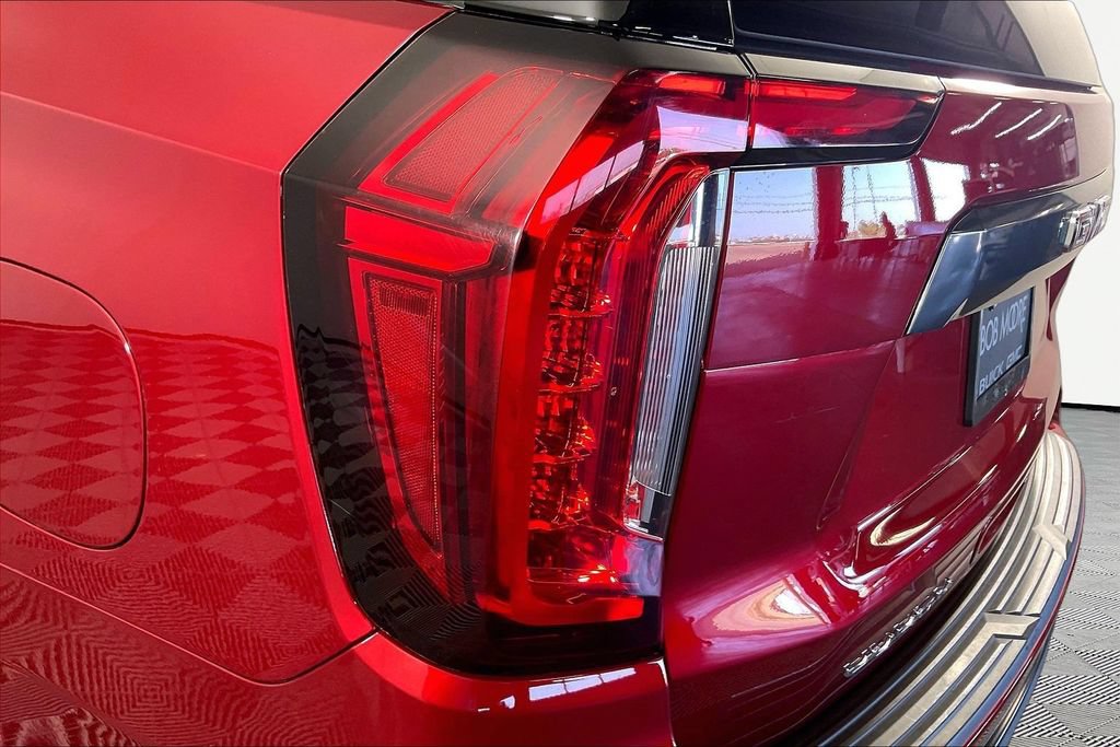 Certified 2023 GMC Yukon AT4 w/ Technology Package AWD/4WD image 21