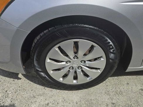Used 2009 Honda Accord LX image 9