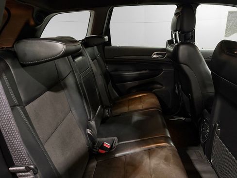 Used 2021 Jeep Grand Cherokee Altitude image 17