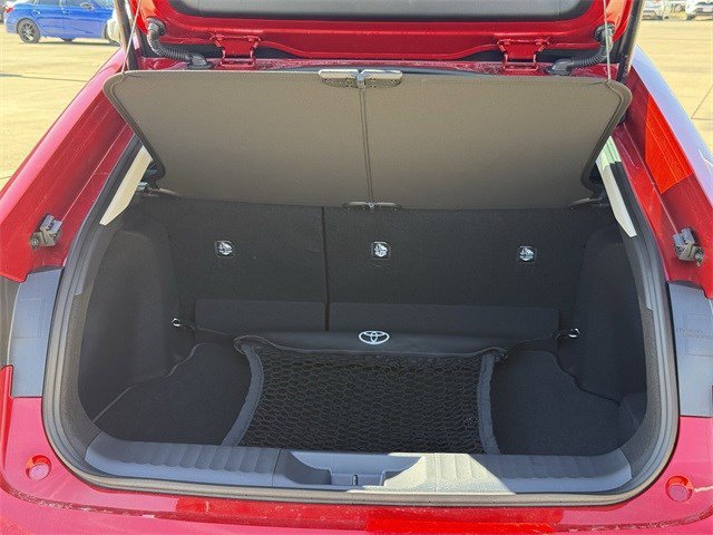 Certified 2026 Toyota Prius LE FWD image 10