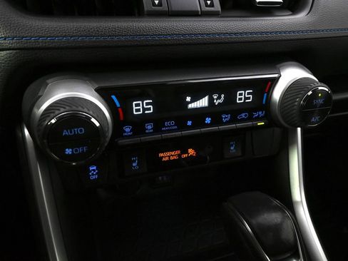 Used 2019 Toyota RAV4 XSE image 30