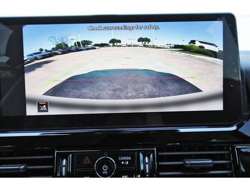 New 2026 Nissan Pathfinder SV FWD image 18